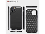 Flexible Handy Schutzhülle mit gebürster Carbon Textur auf der Rückseite für zum Schutz des Apple iPhone 12 Pro  Display und Gehäuse Case in schwarz von Screenguard
