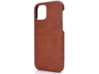CardCaddy Leder Backcase mit Kartenfächern für Apple iPhone 12 Pro in braun von Screenguard