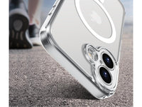 Das Magnetic MagSafe Clear Case von Screenguard schützt Ihr Apple iPhone 17 effektiv vor Schäden bei Sturz oder Stoss. Erhöhter Rahmen rund um das Display und Kamera gegen Kratzer und Dellen. Transparenter Schutz mit Magnetring. Zum Wireless Aufladen mit MagSafe kompatiblen Zubehör.