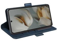 Veganes Flip Case Leder Etui Hülle mit Karten Fächer und Sichtfenster für Google Pixel 10 in dunkelblau von Screenguard