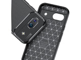 Hochwertig stabile Soft TPU Smartphone Handy Hülle im Carbon Design für Google Pixel 8a zum Schutz des Display und Gehäuse Cover in schwarz von Screenguard