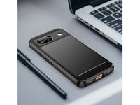 Flexible Handy Schutzhülle mit gebürster Carbon Textur auf der Rückseite für zum Schutz des Google Pixel 8a  Display und Gehäuse Case in schwarz von Screenguard