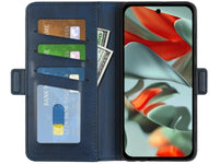 Veganes Flip Case Leder Etui Hülle mit Karten Fächer und Sichtfenster für Google Pixel 9 Pro in dunkelblau von Screenguard