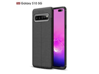 Soft TPU Case mit Design aus feinem veganen Leder für Samsung Galaxy S10 5G stabil mit erhöhten Rändern und Kanten in schwarz von Screenguard