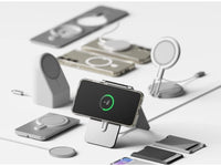 Das Magnetic MagSafe Clear Case von Screenguard schützt Ihr Samsung Galaxy S25 effektiv vor Schäden bei Sturz oder Stoss. Erhöhter Rahmen rund um das Display und Kamera gegen Kratzer und Dellen. Transparenter Schutz mit Magnetring. Zum Wireless Aufladen mit MagSafe kompatiblen Zubehör.