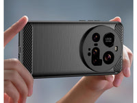 Flexible Handy Schutzhülle mit gebürster Carbon Textur auf der Rückseite für zum Schutz des Xiaomi 15 Ultra  Display und Gehäuse Case in schwarz von Screenguard