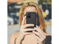 Flexible Handy Schutzhülle mit gebürster Carbon Textur auf der Rückseite für zum Schutz des Xiaomi Redmi Note 12S  Display und Gehäuse Case in schwarz von Screenguard